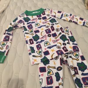 Hanna Andersson pajama set!